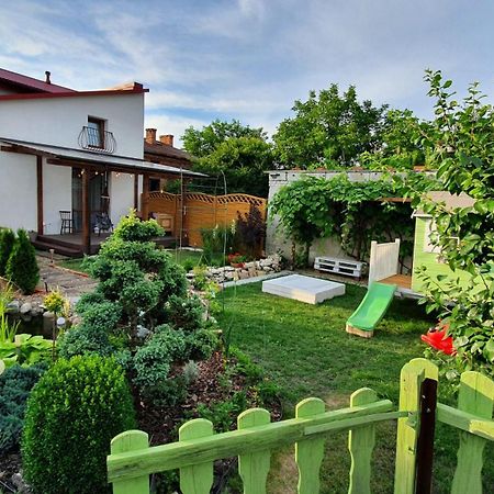 Dom Adula Villa Janów Lubelski Kültér fotó